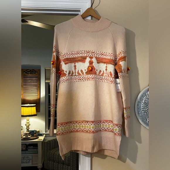 NEW.  NWT Anthropology llama sweater - Picture 4 of 16